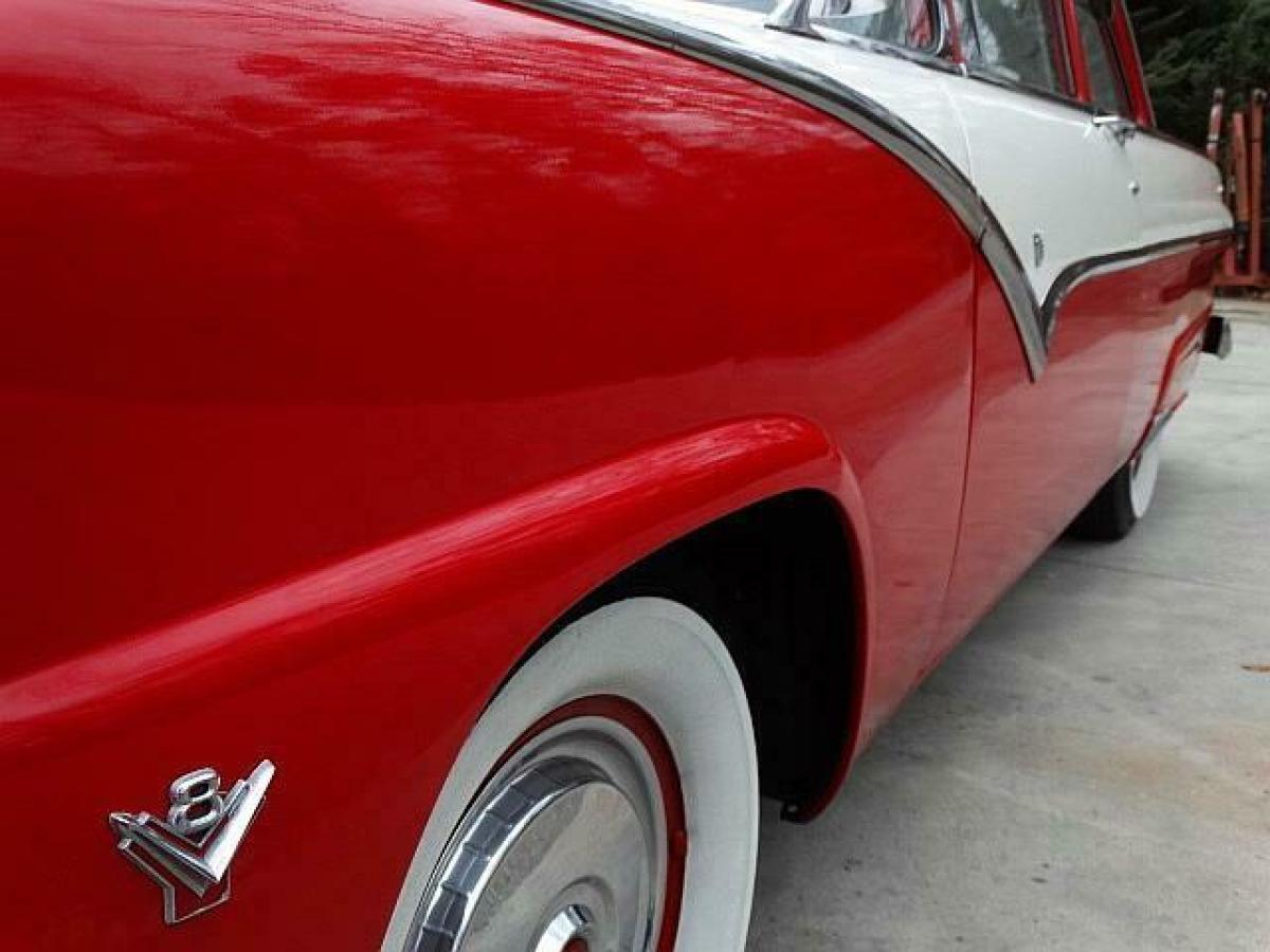 1955 Ford Fairlane - photo 12