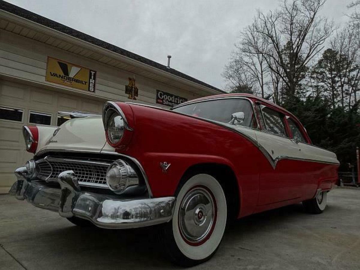 1955 Ford Fairlane - photo 6