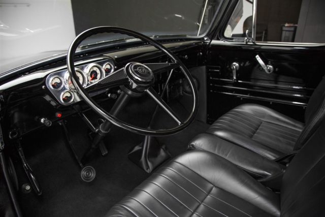 1955 Ford Pickup F100 Black 302 Auto, Frame-Off - photo 11