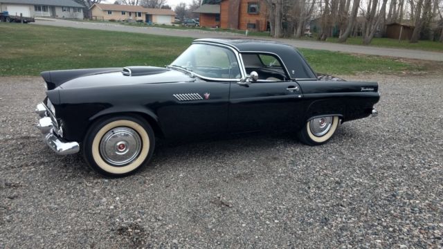 1955 Ford Thunderbird