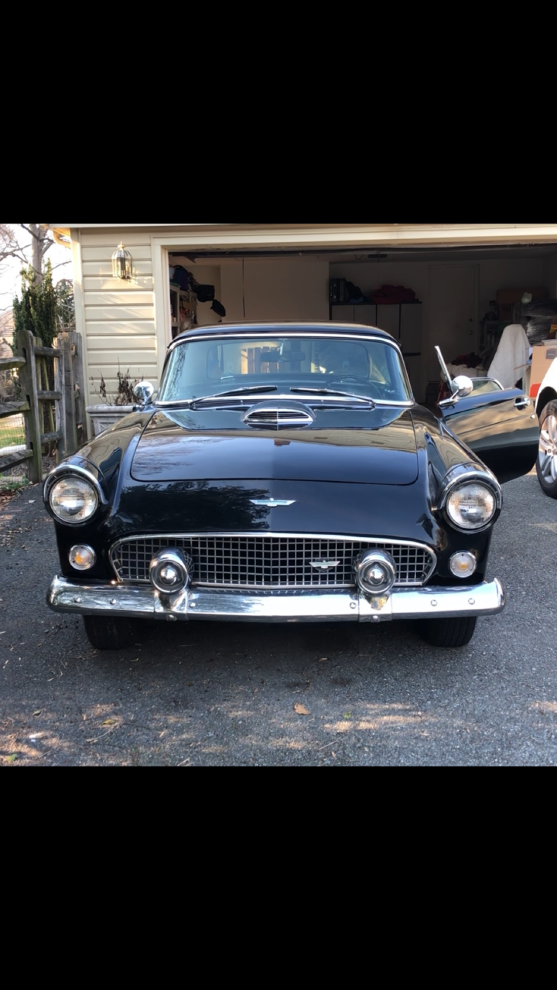 1955 Ford Thunderbird " BABY BIRD " VIDEO LINK THAT SHOWS BETTER THAN THE PICS 1955 Ford Thunderbird BLACK AND WHITE LEATHER
