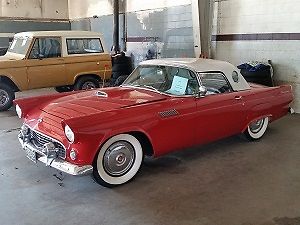 1955 Ford Thunderbird