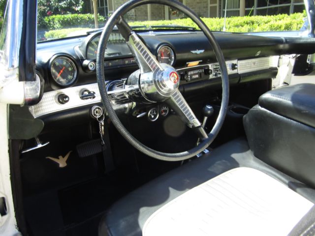 1955 Ford Thunderbird - photo 12