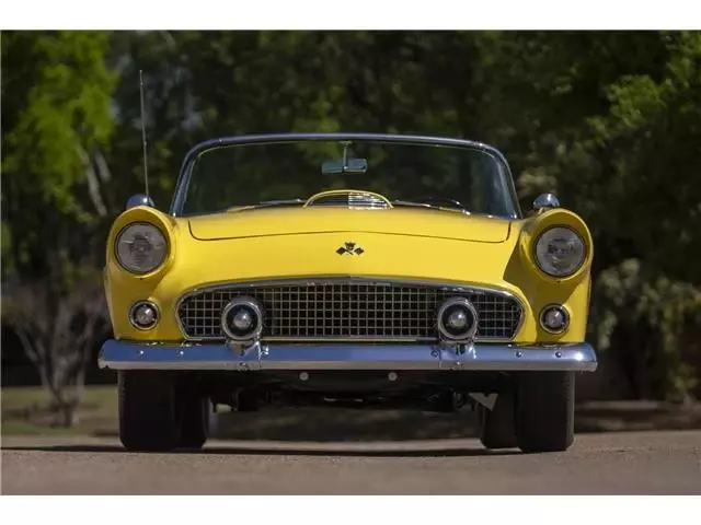 1955 Ford Thunderbird Convertible - photo 3
