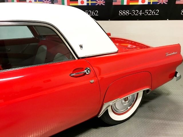 1955 Ford Thunderbird Deluxe with removable top - photo 5