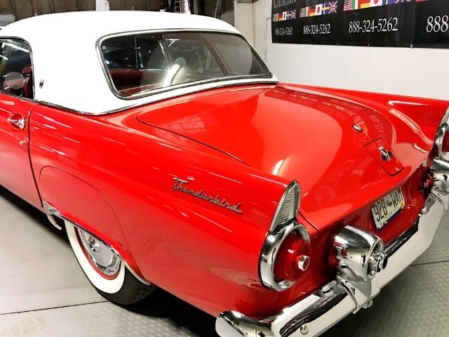 1955 Ford Thunderbird Deluxe with removable top - photo 6