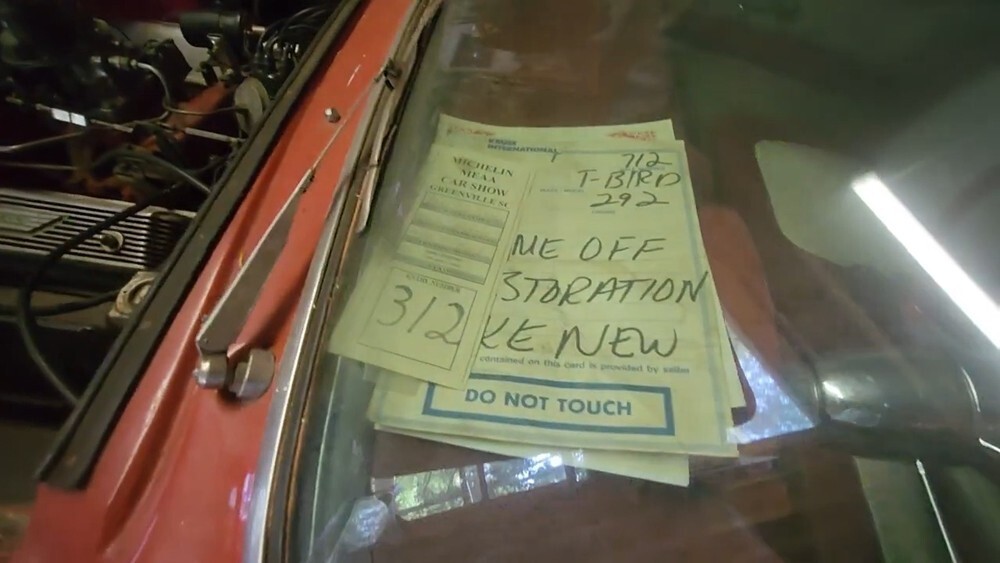 1955 Ford Thunderbird Garage find! Complete restoration before being parked! - photo 12