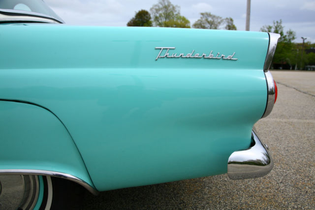 1955 Ford Thunderbird - photo 4
