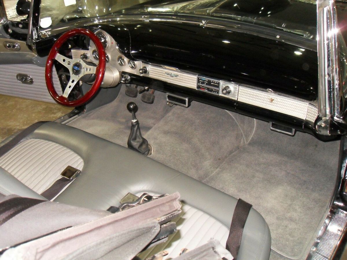 1955 Ford Thunderbird - photo 11