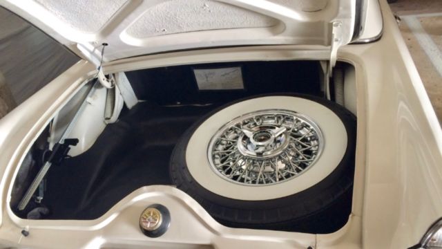 1955 Ford Thunderbird White new black Top Wire Wheels 12V AC - photo 3