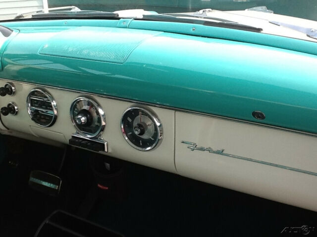 1955 Ford Victoria Completely Restored Turn Key Ready - photo 2