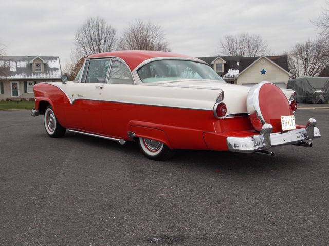 1955 Ford Victoria - photo 6
