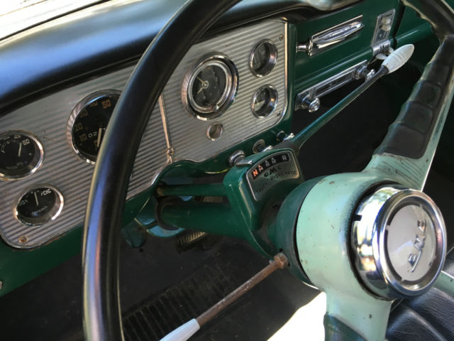 1955 GMC Suburban Carrier - photo 9