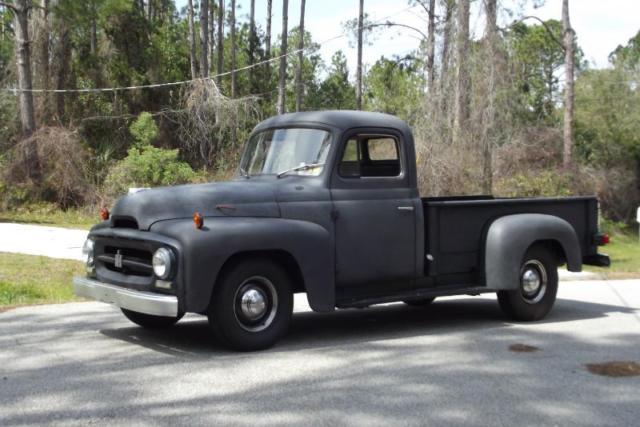 1955 International Harvester R110 Pickup - photo 2