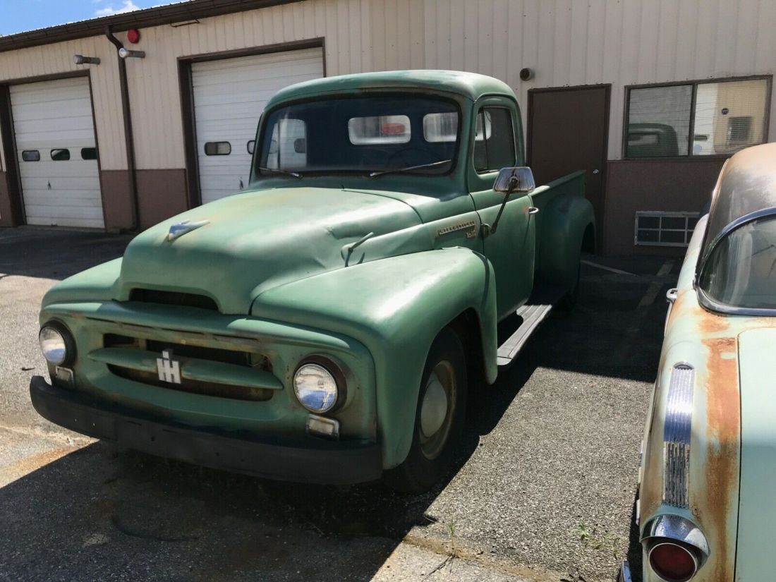 1955 International Harvester R110 - photo 3