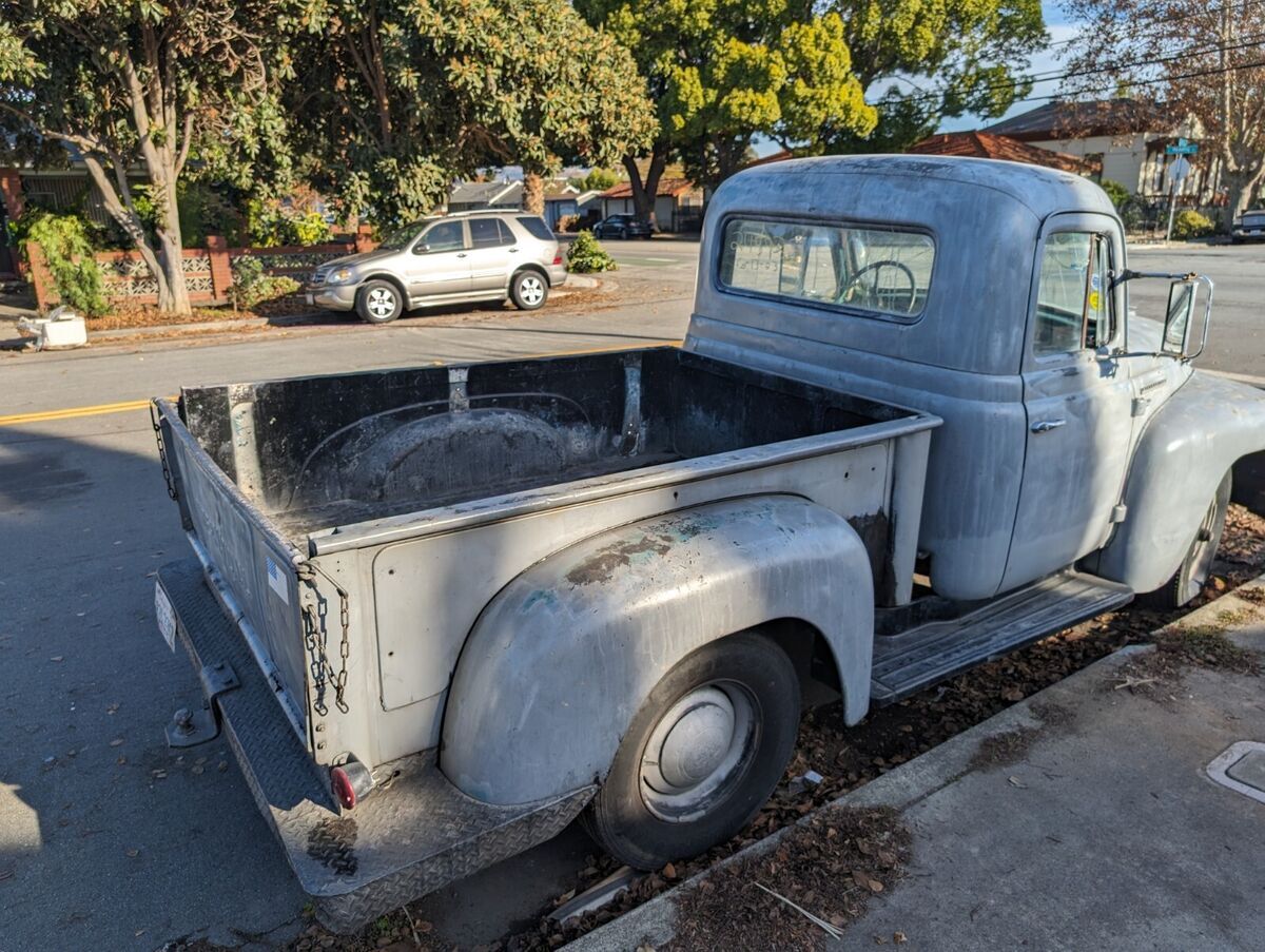 1955 International Harvester R110 - photo 4