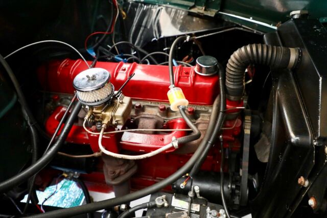 1955 International Harvester R120 dump truck - photo 11