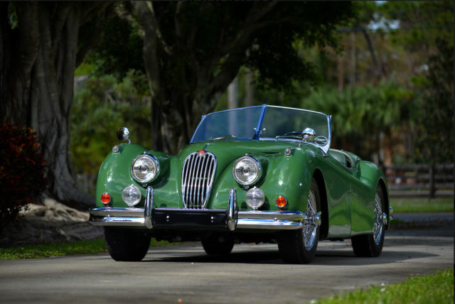 1955 Jaguar XK 140 SE Convertible. 1955 Jaguar XK