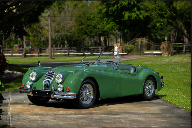 1955 Jaguar XK - photo 2