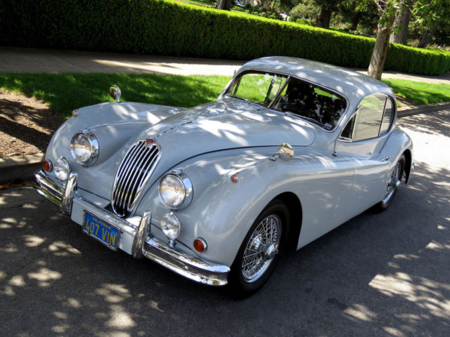 1955 Jaguar XK 140 - photo 2