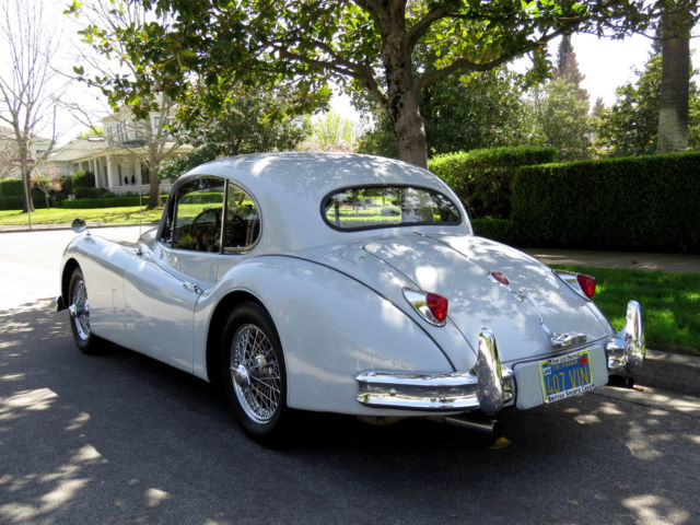 1955 Jaguar XK 140 - photo 4