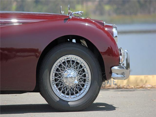 1955 Jaguar XK MC SE - photo 10