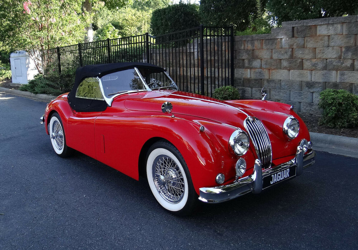 1955 Jaguar XK XK140 SE Roadster - photo 12