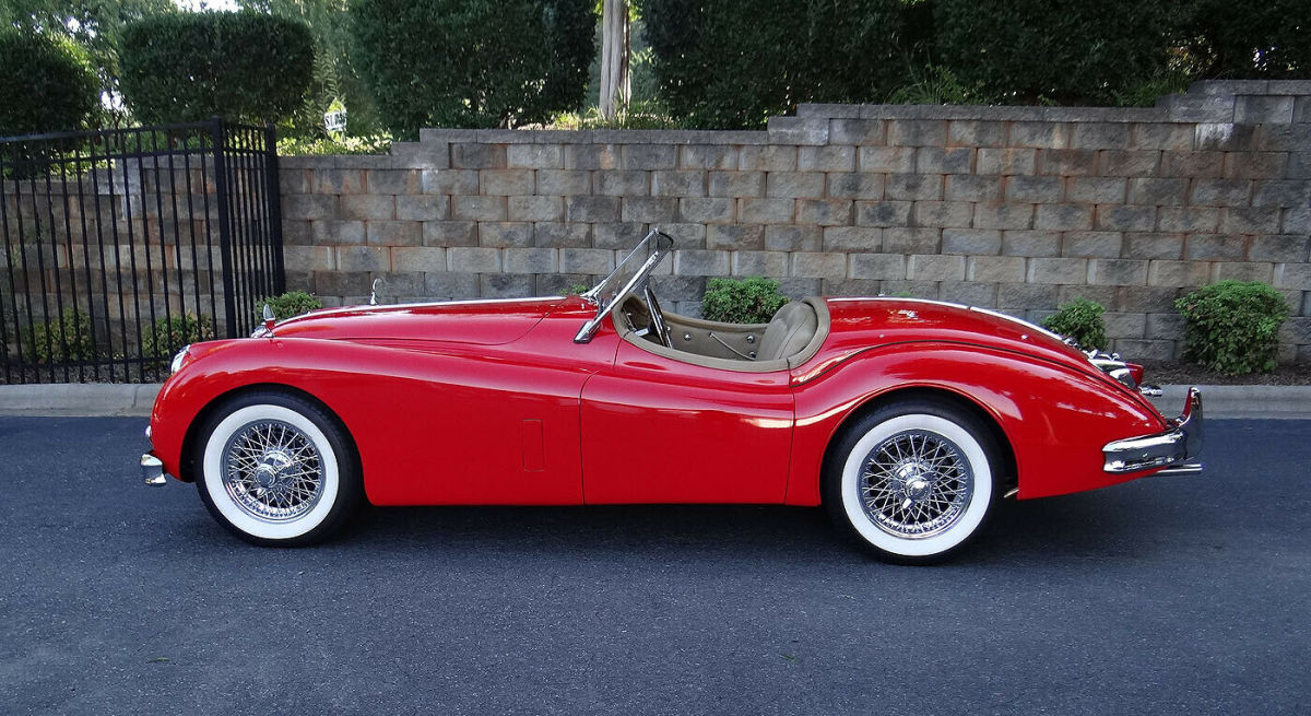1955 Jaguar XK XK140 SE Roadster - photo 6