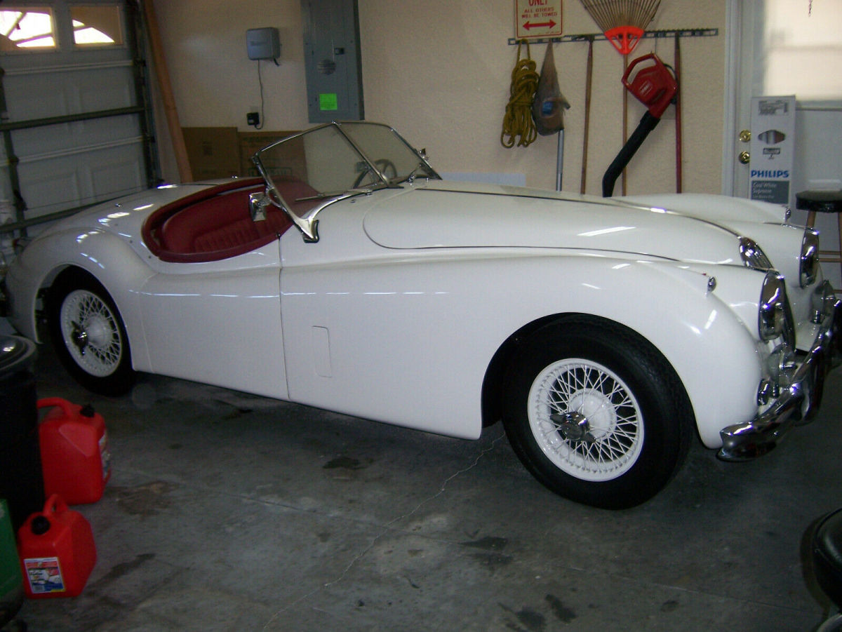1955 Jaguar XK - photo 12