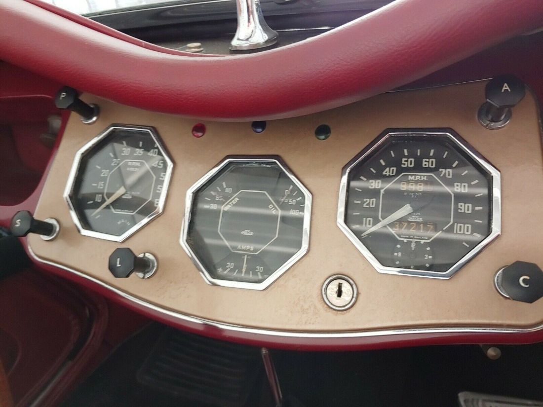 1955 MG TF Red - photo 6