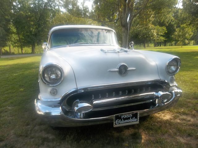 1955 Oldsmobile '88 1955 Oldsmobile Eighty-Eight stainless steel and chrome