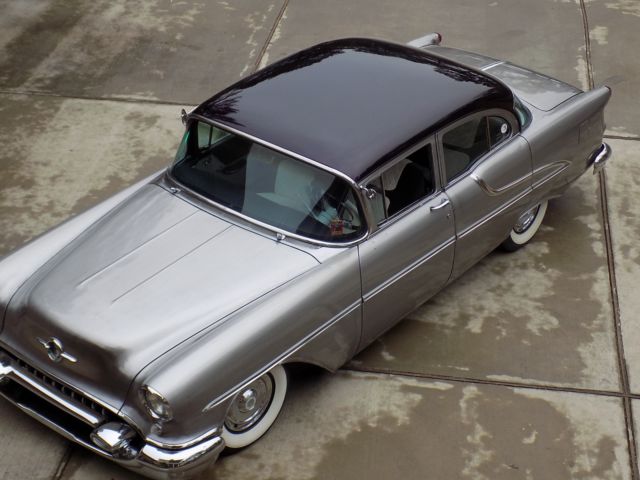 1955 OLDSMOBILE 88 CUSTOM CRUISER<<>>BARE METAL<<>>STREET ROD<<>>AIR SUSPENSION 1955 Oldsmobile Eighty-Eight BARE METAL AND CLEARED
