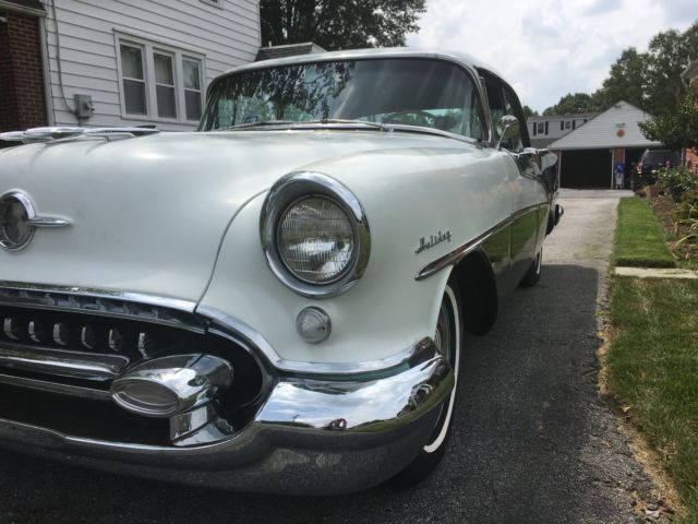 1955 Oldsmobile Ninety-Eight Holiday - photo 11