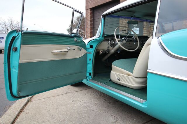 1955 Oldsmobile Eighty-Eight - 88 - Holiday Hardtop - photo 13