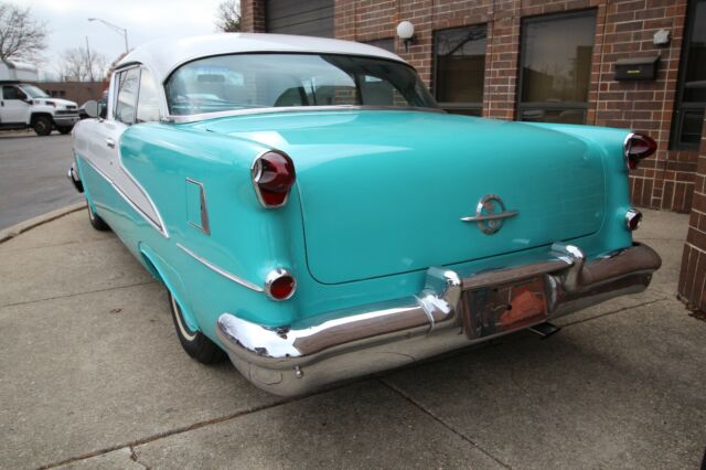 1955 Oldsmobile Eighty-Eight - 88 - Holiday Hardtop - photo 4