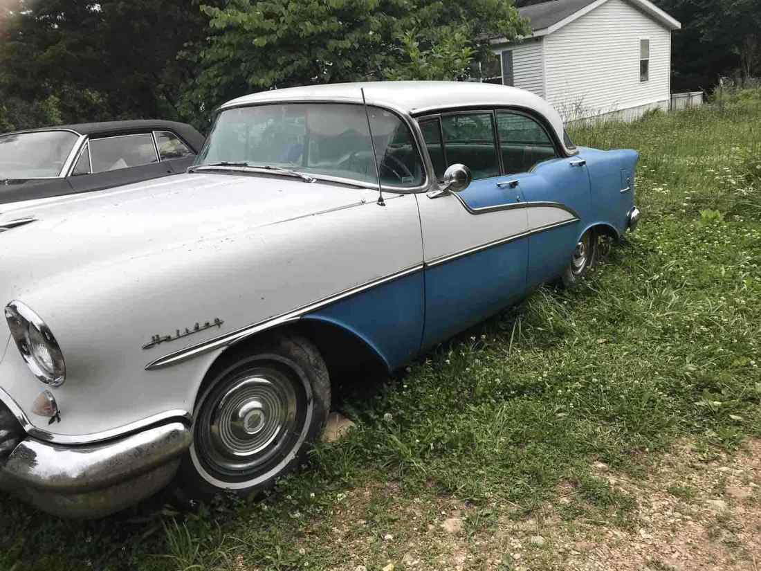 1955 Oldsmobile Holiday chrome