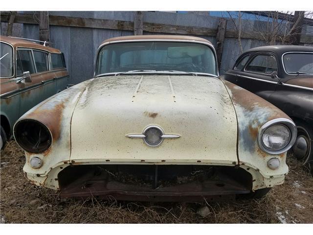 1955 Oldsmobile 4 Door Sedan - photo 2