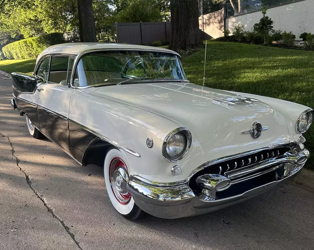 1955 Oldsmobile Super 88 Coupe White 1955 Oldsmobile Super 88