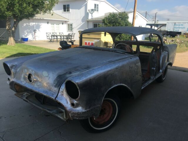 1955 Oldsmobile Eighty-Eight 4 Door Hardtop - photo 2