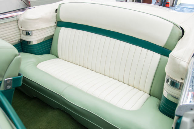 1955 Packard Caribbean Caribbean Convertible - photo 9