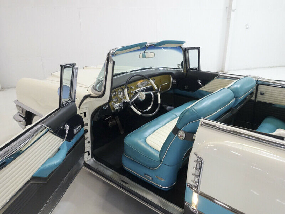 1955 Packard Caribbean Convertible - photo 13