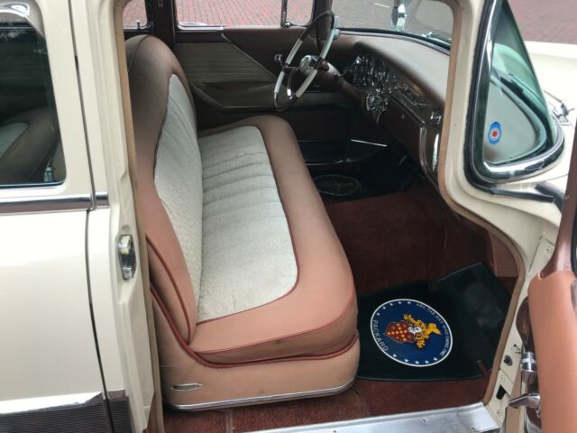 1955 Packard 200 - photo 2