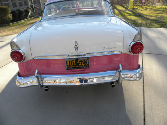 1955 Ford Fairlane - photo 5