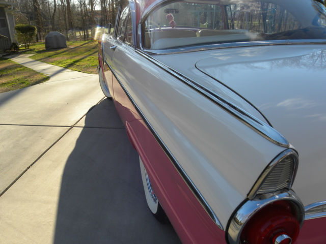 1955 Ford Fairlane - photo 6
