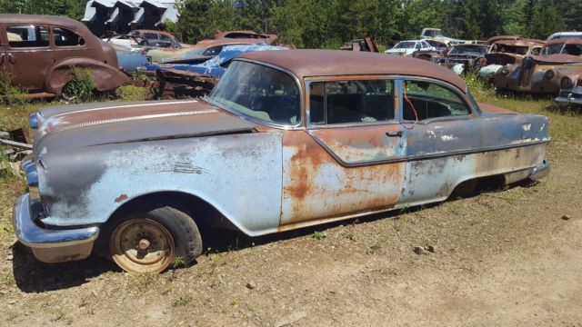 1955 Pontiac Chieftain V8