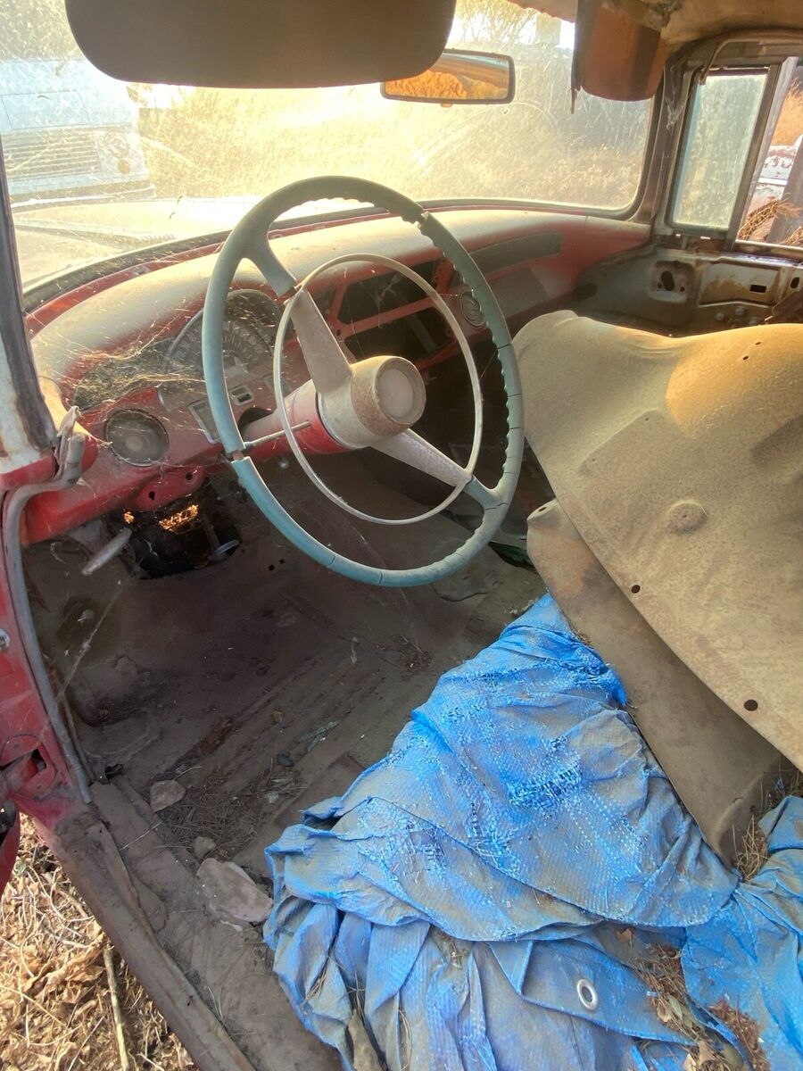 1955 Pontiac Chieftain Hardtop - photo 4