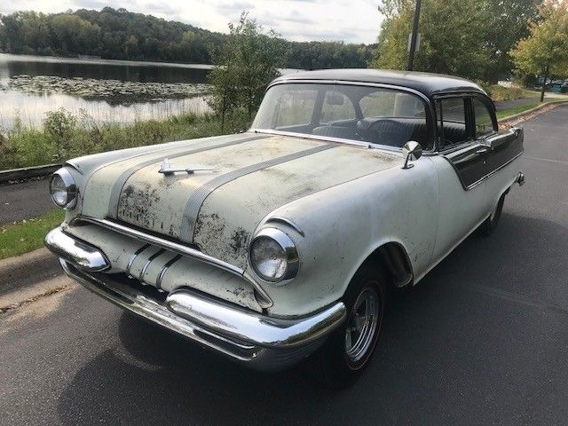1955 Pontiac Bonneville - photo 10
