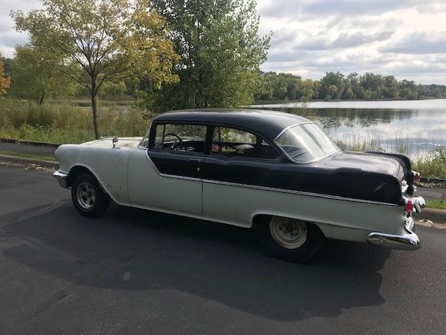 1955 Pontiac Bonneville - photo 2