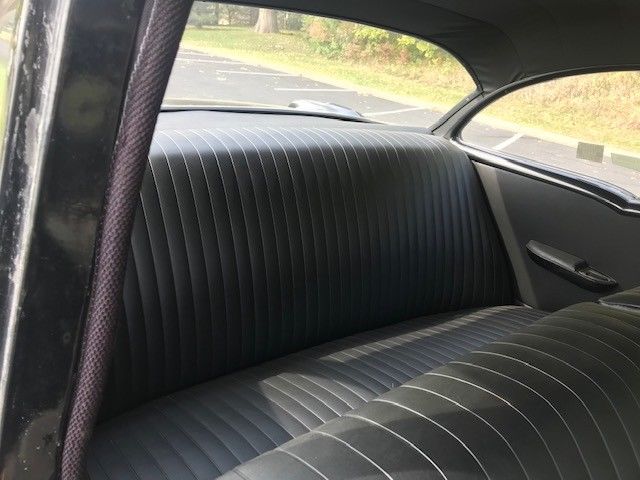 1955 Pontiac Bonneville - photo 6
