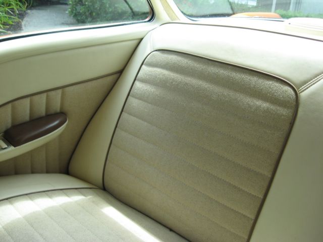 1955 Pontiac 2 Door Sedan - photo 11
